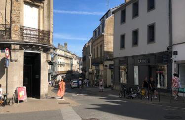 AU COEUR DE VANNES - VUE SUR LES REMPARTS - 2 CH - Foto 2