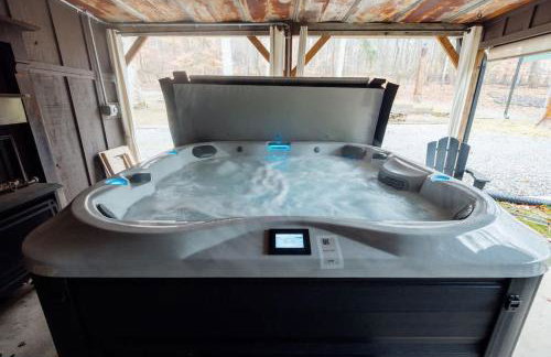 Home with Sauna & Hot Tub & Lake Access - Foto 22