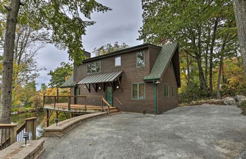 Waterfront Highland Lake Home with Deck and Dock - Foto 30