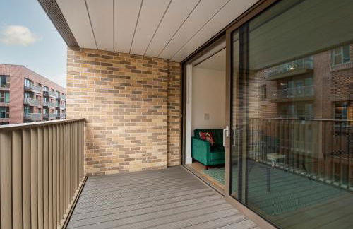 Lux and Large 2 bed Battersea Power Station - Foto 8