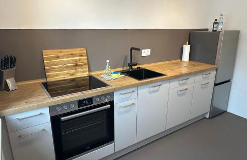 Walhalla-Apartment - Highspeed WLAN - Netflix - Südbalkon - Foto 3