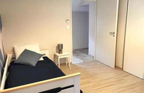 Gîte spacieux avec climatisation dans la campagne bourbonnaise - FR-1-489-339 - Foto 15