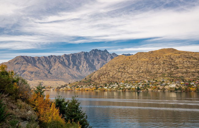 LAKEFRONT PENTHOUSE APARTMENT WITH 270-DEGREE VIEW - Foto 16