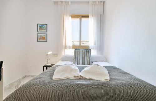 C9 Roomy Luminous 5 Bedroom in Town - Foto 1