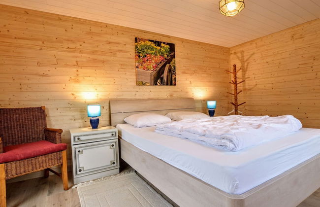 Quiet Chalet With Panoramic View and Fenced Garden - Photo 5