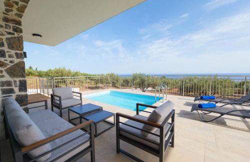 Chryselia Suites- Private Pool - Foto 14