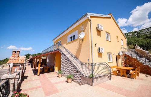 Apartmani Lucky with beautiful sea view - Photo 3