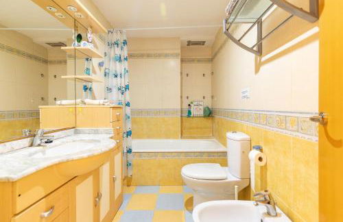 Penthouse Duplex in a 4 floors spanish house -8 min to center by Metro - Foto 41