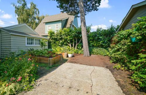 Bush Park & Downtown Charmer in Salem's Best Location - Foto 34