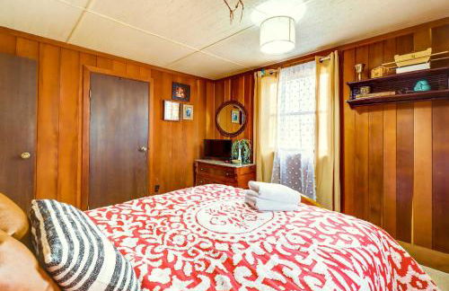 Pet-Friendly Home with Deck at Big Bass Lake! - Foto 11