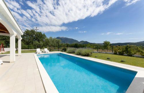 Villa Olivia - Peaceful Family Paradise Near Beach - Foto 12
