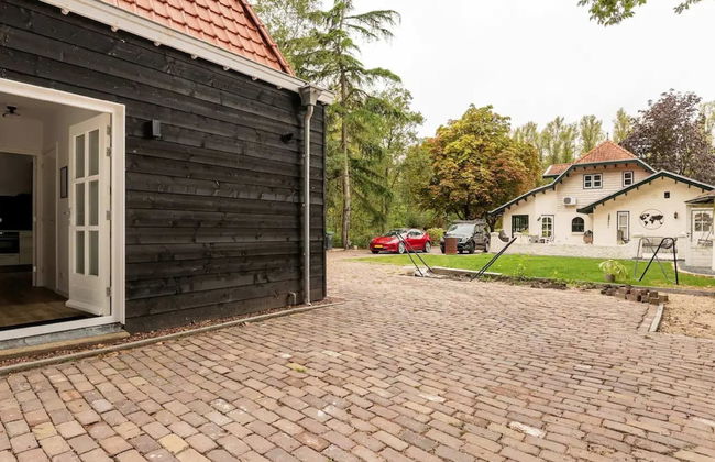 Charming Holiday Home in Poortugaal With Garden - Foto 36