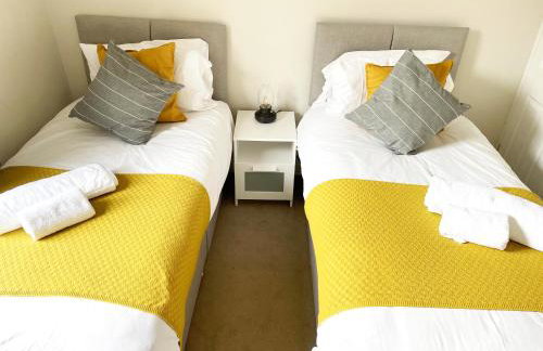 The Racecourse - Quaint Victorian Home With Free Parking - Foto 34