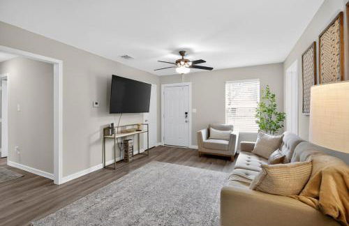 Stylish and Cozy 4BR Home in Houston, Sleeps 9 - Foto 26