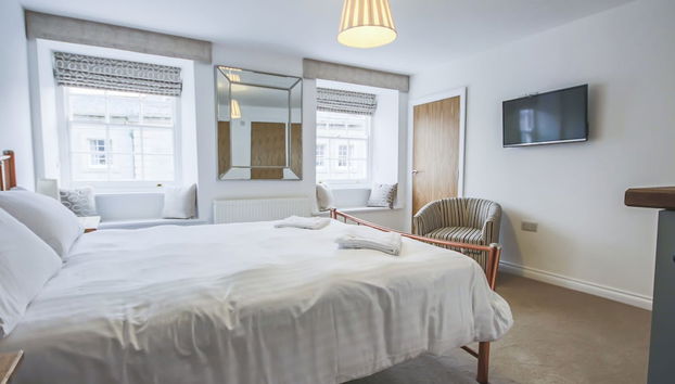 2 Bed- Tamar View by Pureserviced - Foto 4