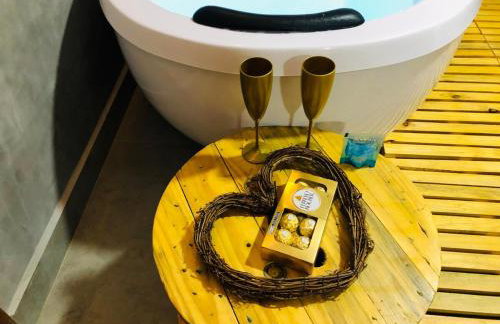 Uai House Casa com Jacuzzi, cromoterapia e colchão massageador - Foto 76