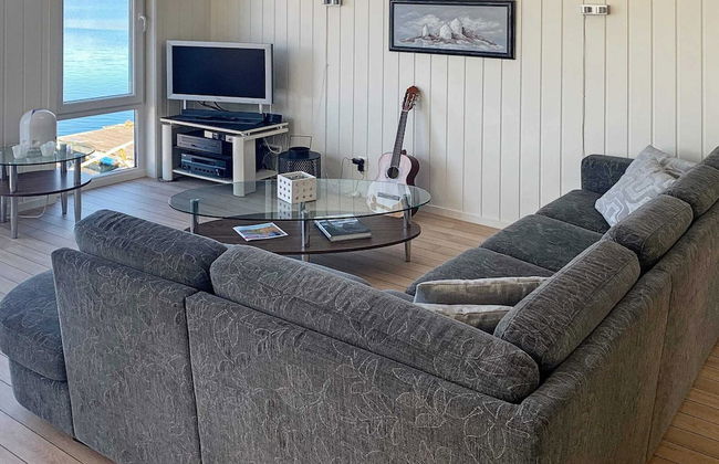 6 Person Holiday Home in Urangsvag - Foto 10