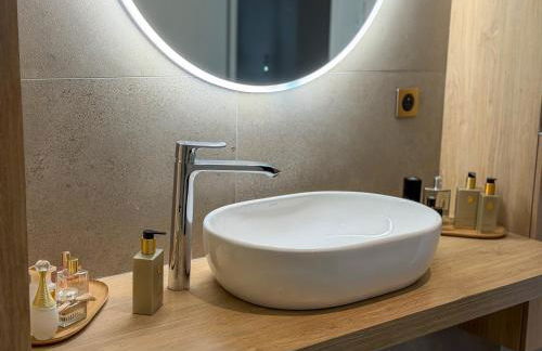 Villa Cobalt - Pool & Rooftop Sea View - Foto 18