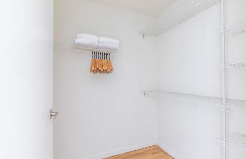 Blueground LIC pool gym nr parks NYC-1789 - Foto 11