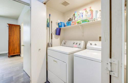 Desert Escape with Pool Oasis Near Golfing and Vegas! - Foto 21