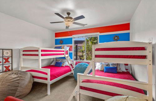 PV 110 Themed Rooms, PS4, Ping Pong, Pack n` Play, Electric Fire Place, Games, and More - Photo 20