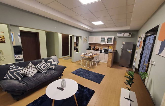 not Available for Booking - Photo 8