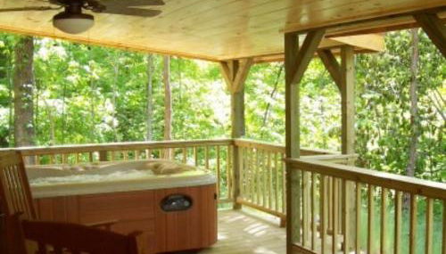 Cabin in the Woods-Peaceful 1BR 20-Acre Rural Retreat-HotTub&WiFi near Asheville - Foto 2