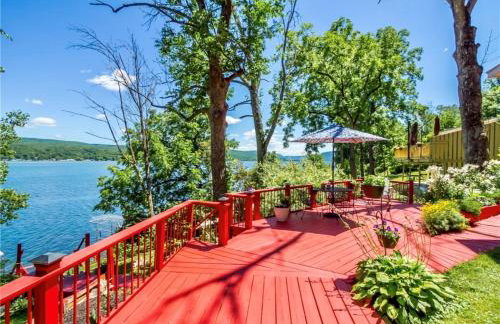 4 Bedroom 2 Bathroom Lake Heaven with 50ft lakefront on Honeoye lake - Foto 51