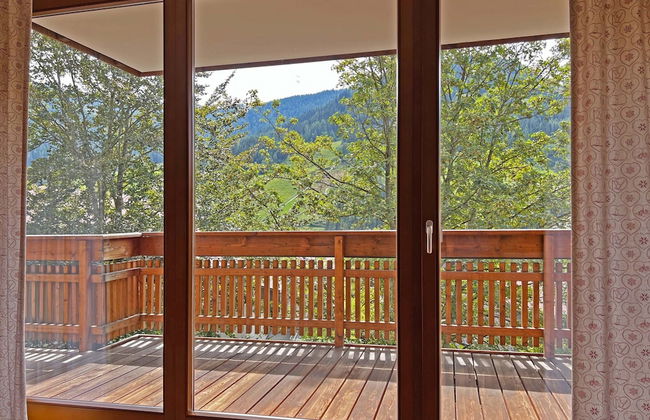 Central Vacation Apartment With View - Photo 14