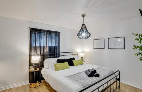 Posh 6BR 2,5BA Holiday Home with Pool, Media-Game Room & Hot Tub - Foto 9