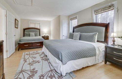 Peaceful Cavendish Retreat with Hot Tub and Fireplace! - Foto 20