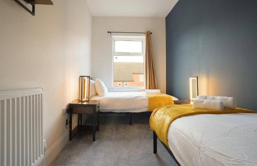 3-Bed Home Perfect for Exploring Nottingham & Derby - Foto 8