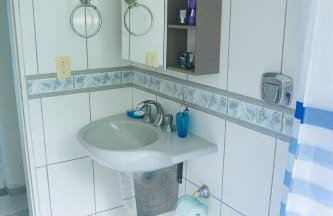 Linda casa com lazer a 500m da praia Guaratuba SP - Foto 31