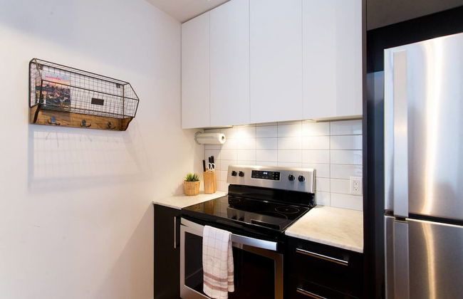 Spacious 2 Bedroom Condo in Little Italy - Foto 19