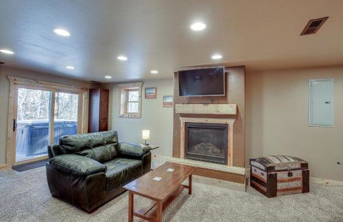 Lead Home with Pool Access 3 Mi to Terry Peak Mtn! - Foto 9