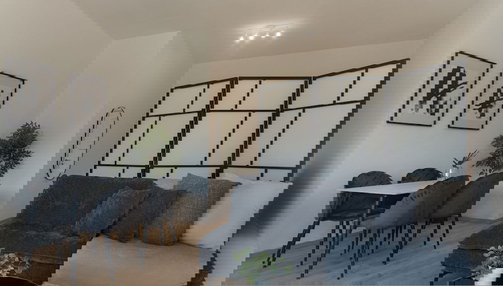 Phaedrus Living: City Breeze Residences Grace - Foto 1, Habitación