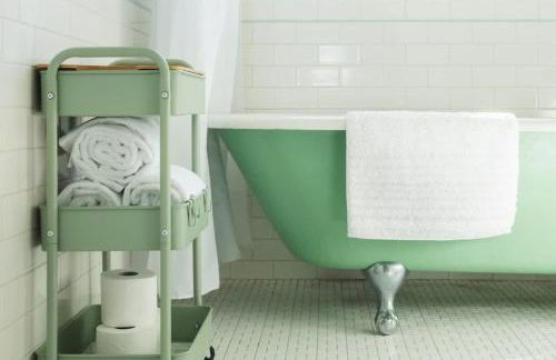 Gorgeous Eccentric Family Home with Cowboy Pool - Foto 42