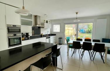 Large 6-bedroom house, close to Lille city center, CHR - Foto 13