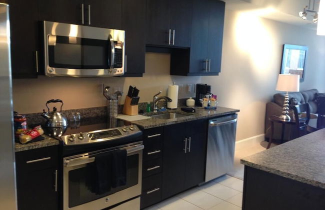 National at Reston Town Center - Photo 4