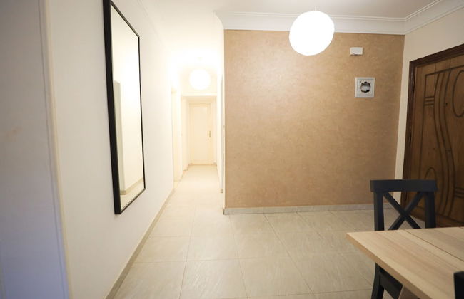 Ivory Petal Bliss 2BR Apt - Foto 52