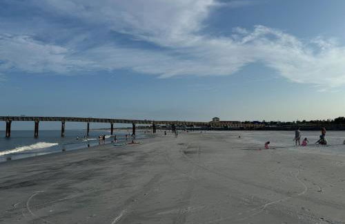 Beautiful Ocean Side 2 Bedroom Condo with Pool - Foto 46