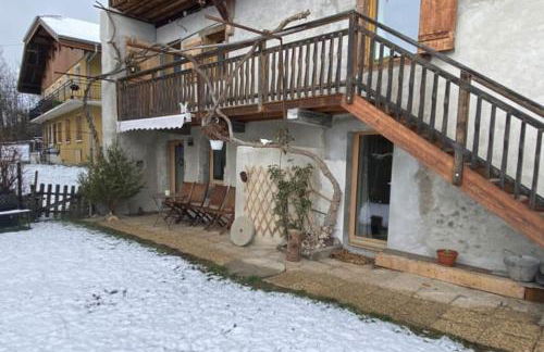 Dans hameau, près des pistes logement de plein pied au calme - Foto 12