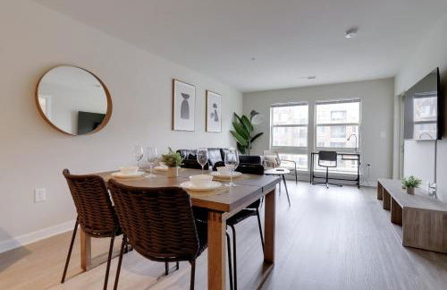 Charming Condo with Nice Amenities at Alexandria - Foto 3