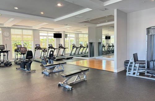 Luxury Oasis Suite - Photo 20