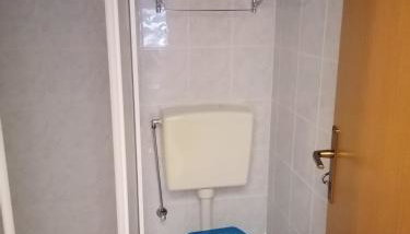 Apartments Dario - Photo 5, towels, Shower