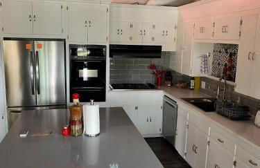 Train Depot - 3 BR Home with Pool, Sand Volleyball & Pool Table - Foto 9