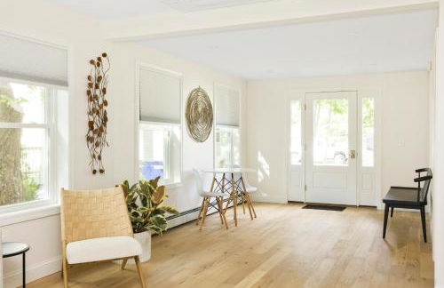 Spacious 4BR Beach Retreat, Steps to Pine Point - Foto 39