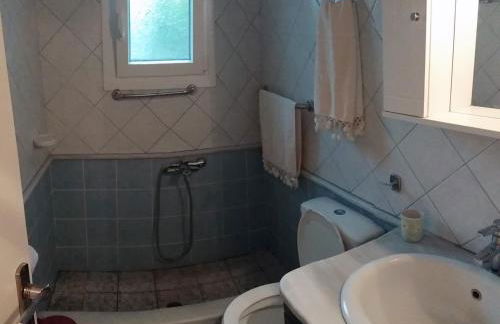 By the sea - Foto 11