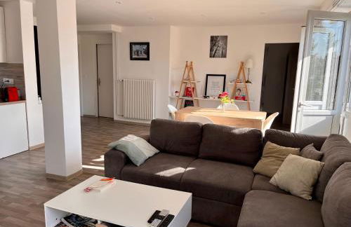 Residence Le Canal Strasbourg - Moderne avec Parking - Foto 1