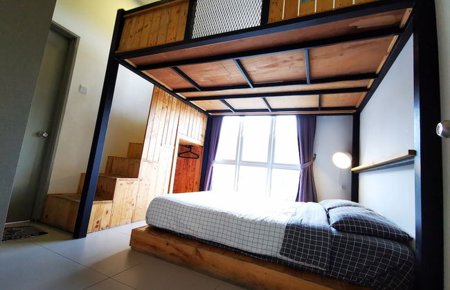 The Woodz Thematic Homestay - Photo 4